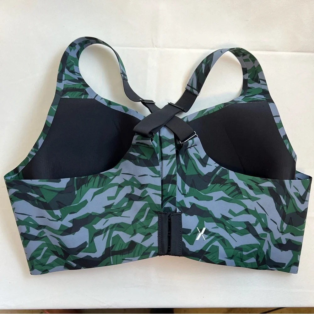 Knix Sports Bra Green Black Camo Print Front Zip Racerback Size 8 (40/42D-DDD)